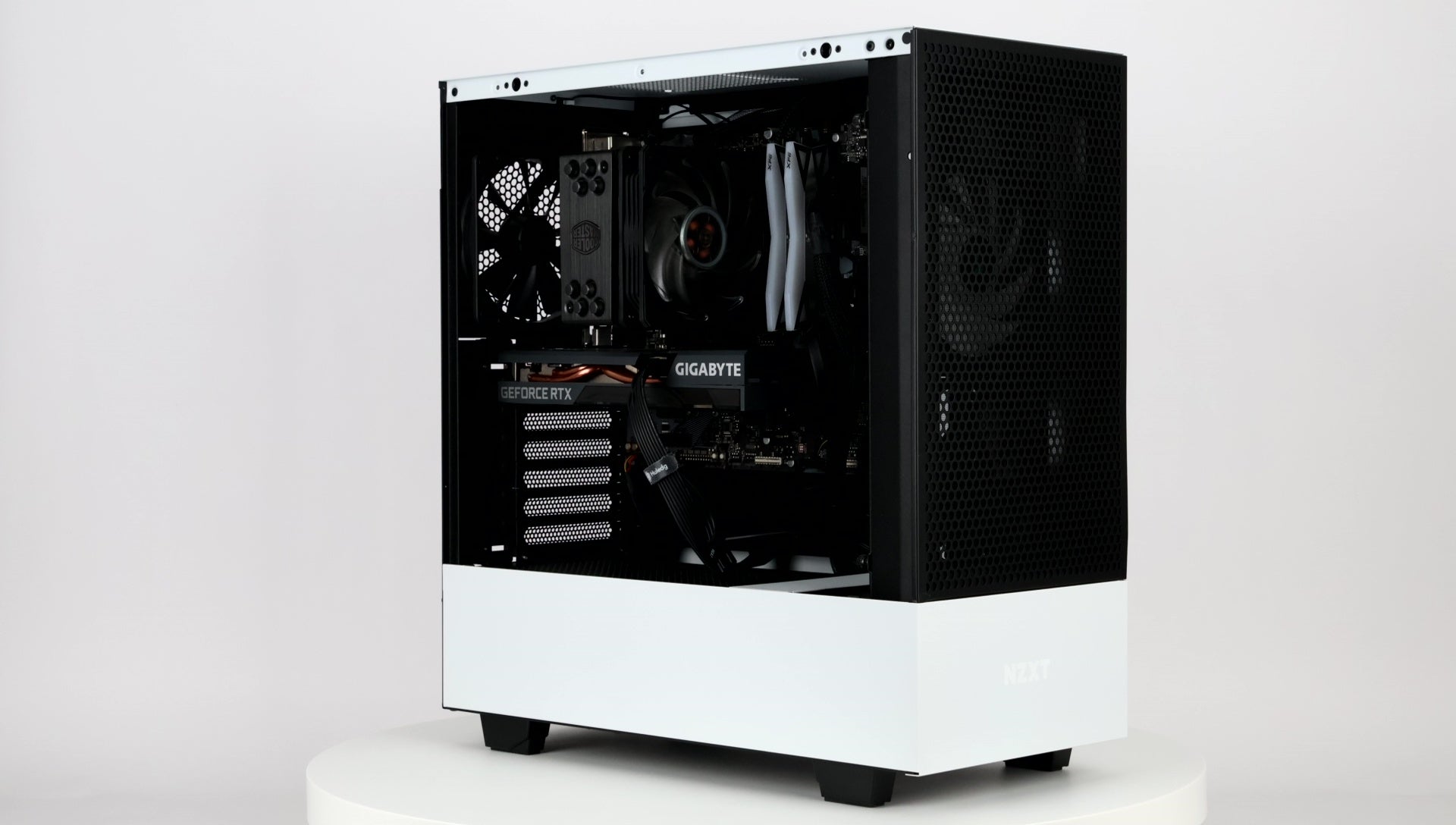 Game PC - RTX 3060 TI | i5-12400 - Tweedehands