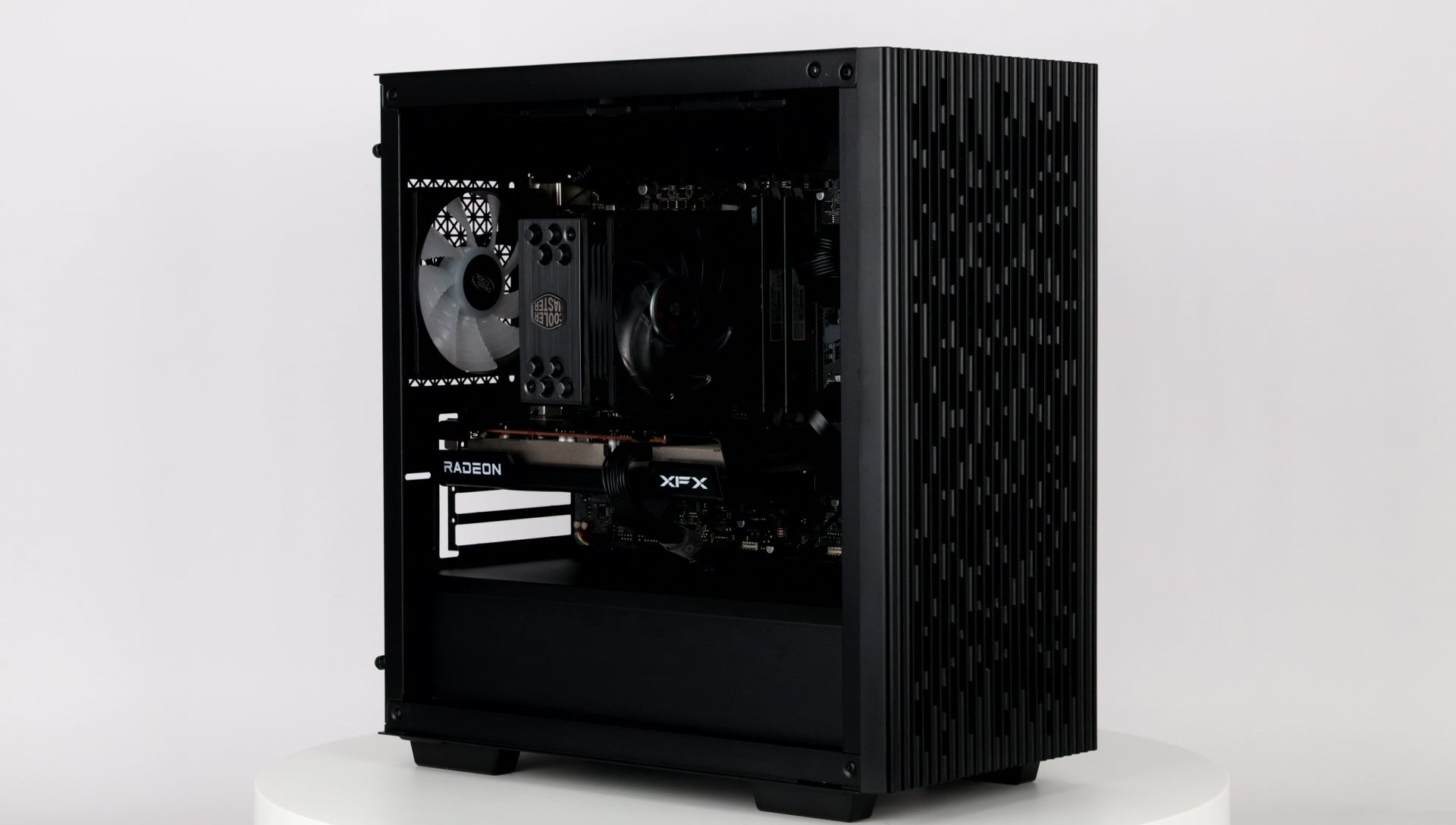 Game PC - RX 6600 | i3 12100F - Tweedehands