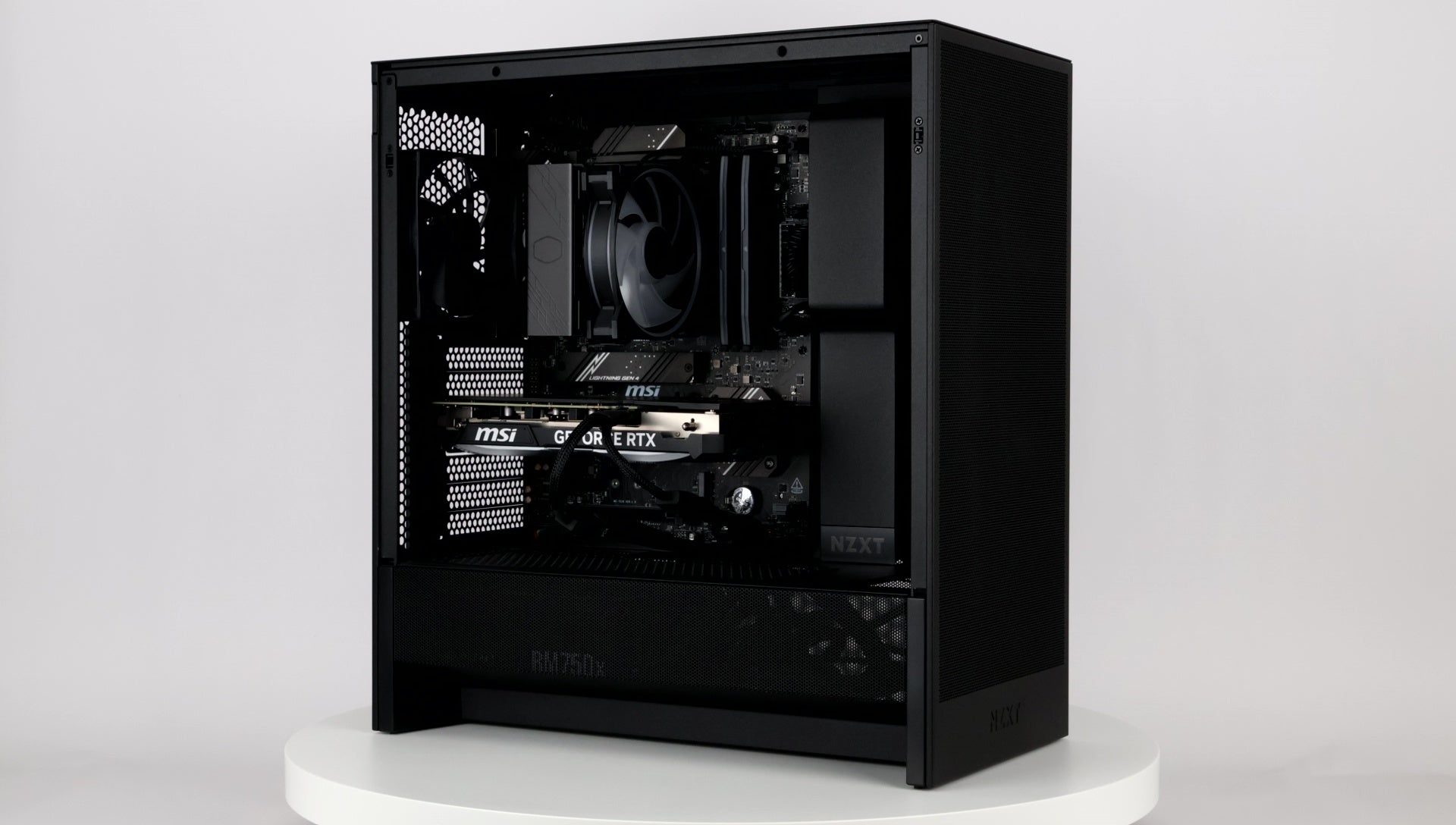Game PC - RTX 4070 Super | Ryzen 7 7700X - Tweedehands