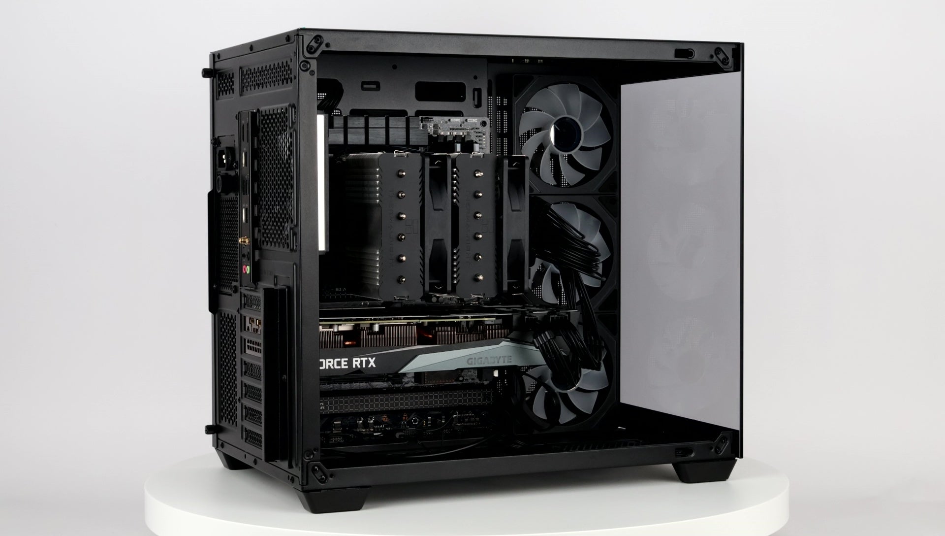 Game PC - RTX 3070 | Ryzen 5 9600X - Tweedehands
