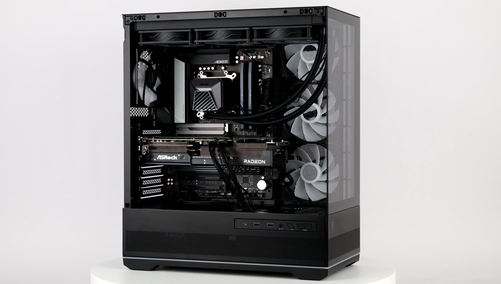 Game PC - RX 9070 XT | Ryzen 7 7800X3D - Tweedehands