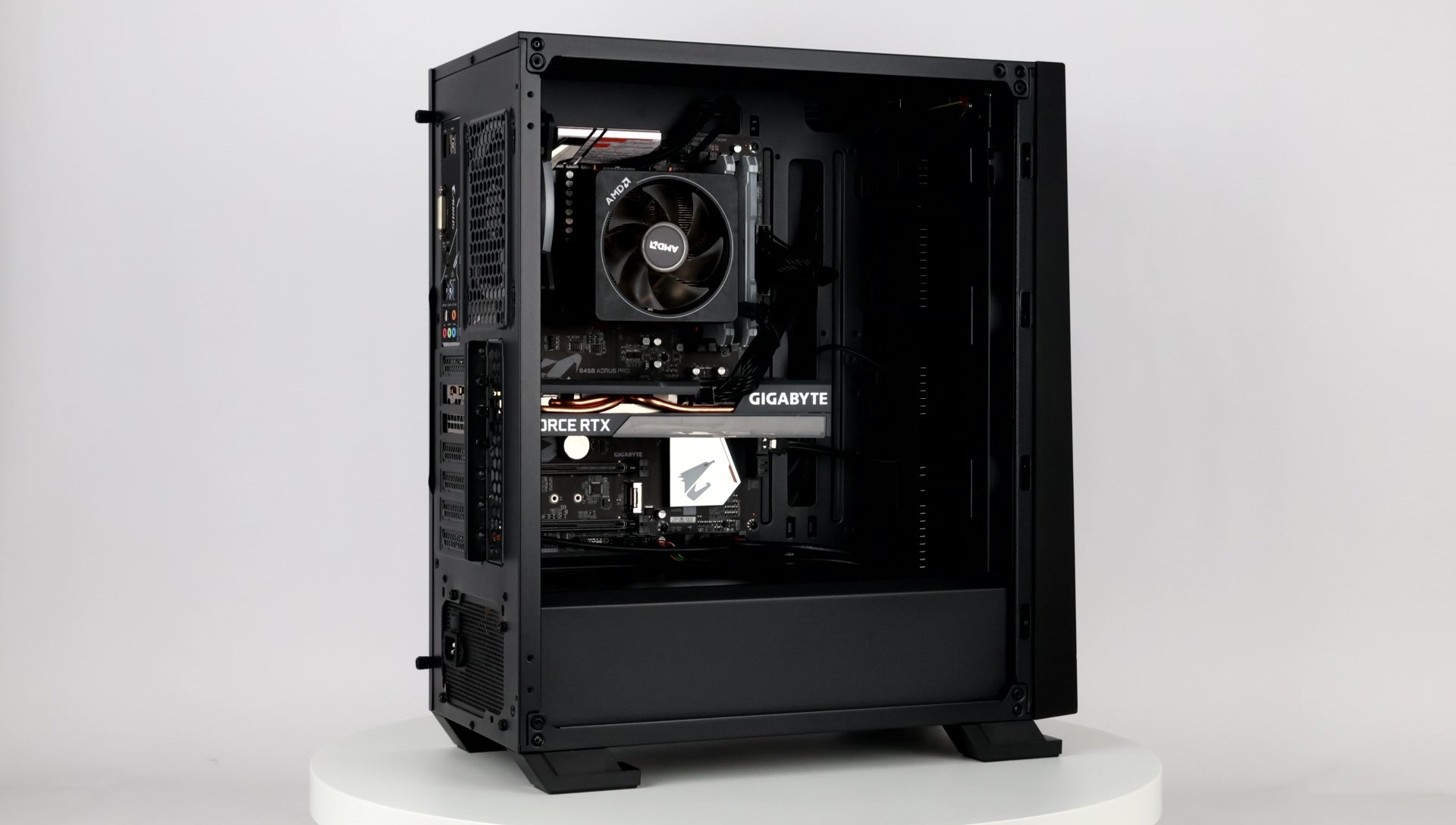 Game PC - RTX 3060 TI | Ryzen 7 3700X - Tweedehands