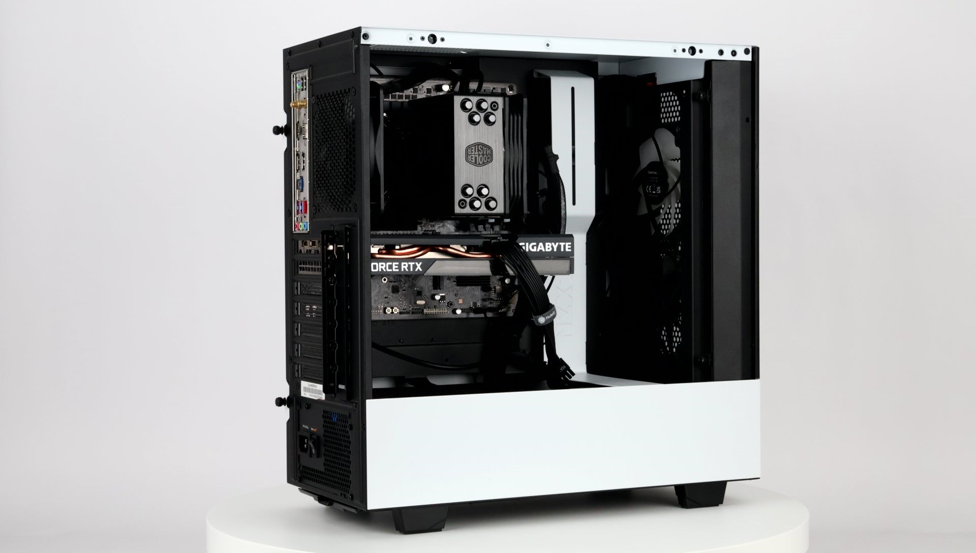 Game PC - RTX 3060 TI | i5-12400 - Tweedehands