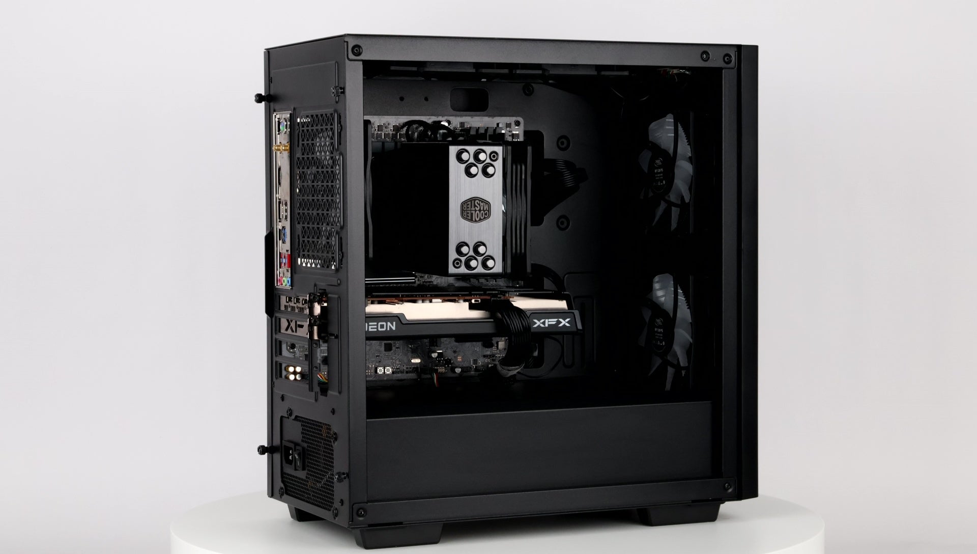 Game PC - RX 6600 | i3 12100F - Tweedehands