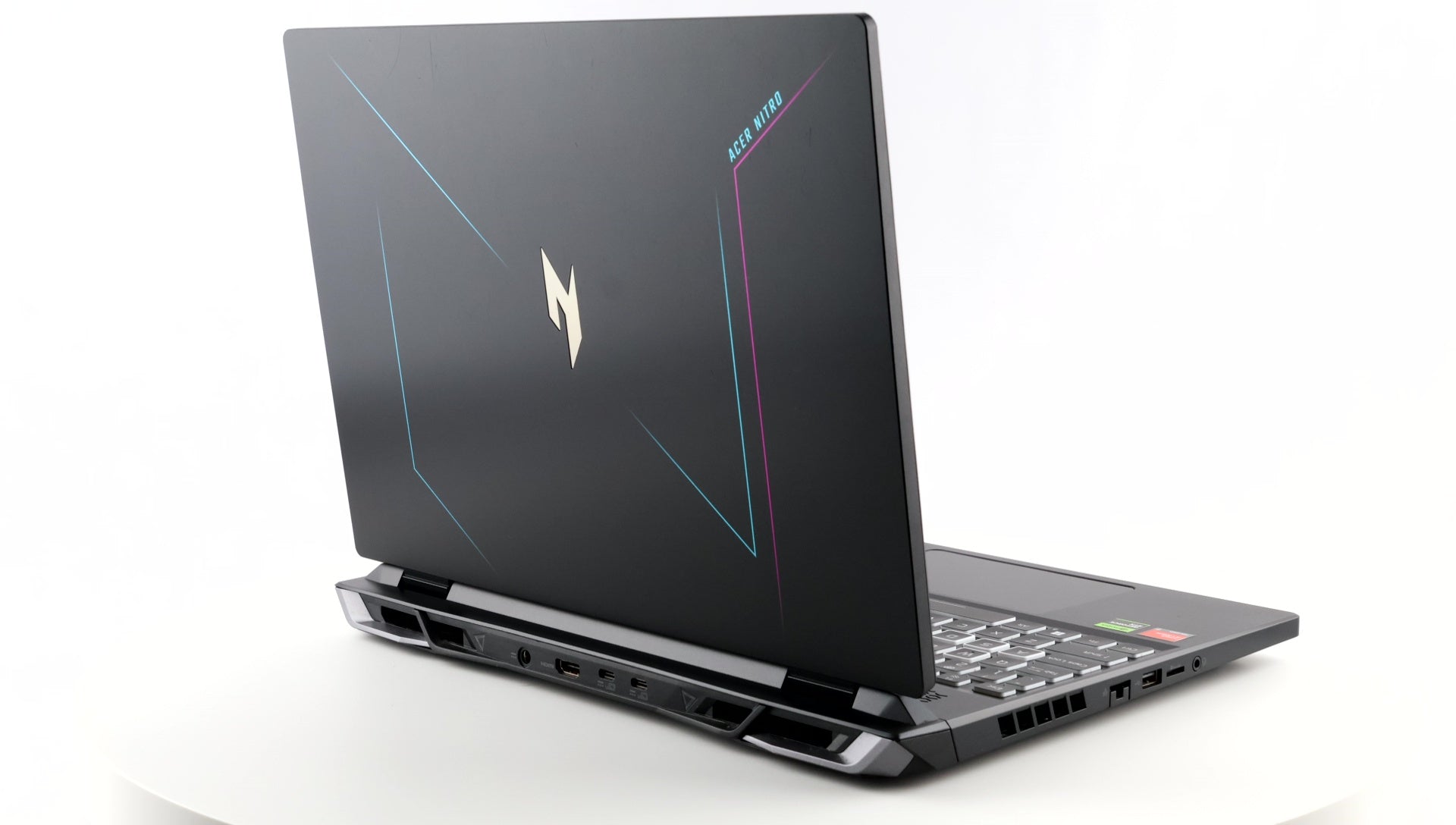 Acer Nitro 16 AN16-41-R4G7 - Tweedehands