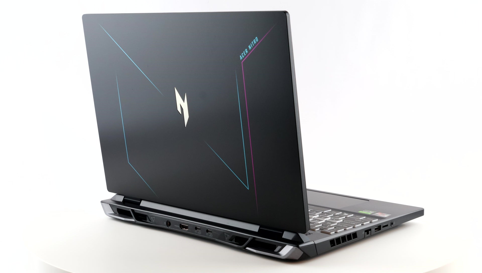 Acer Nitro 16 AN16-41-R8NQ - Tweedehands