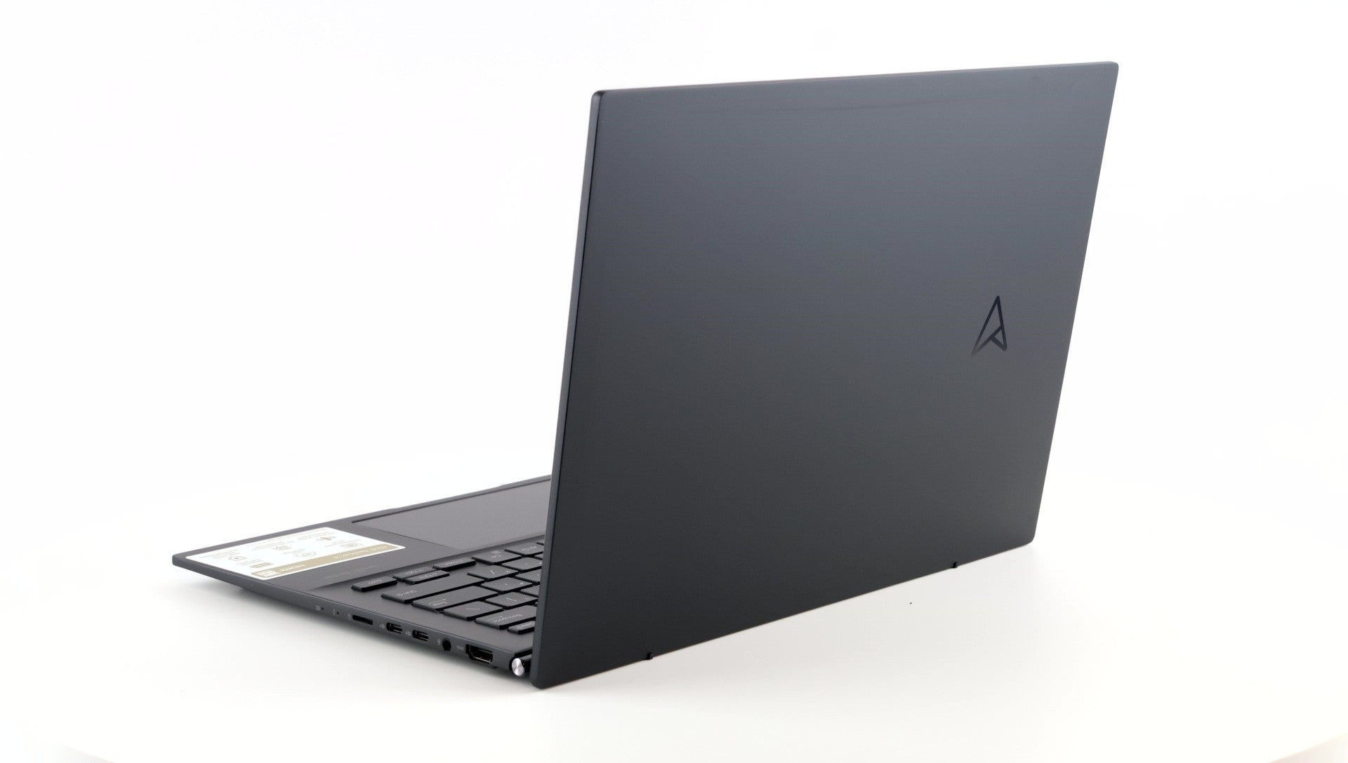 Asus Zenbook UM3402YA-KP703W - Tweedehands