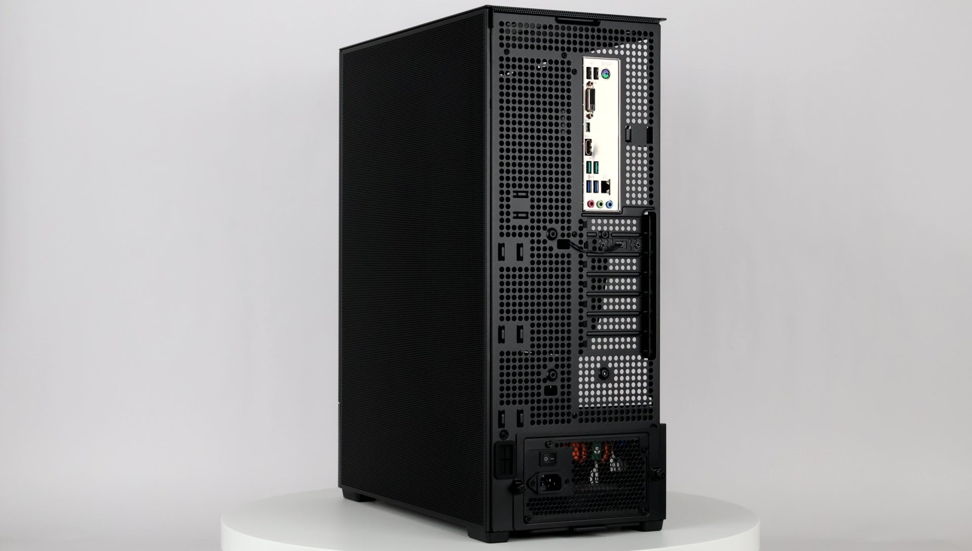 Game PC - RTX 3070 | Ryzen 5 3600 - Tweedehands