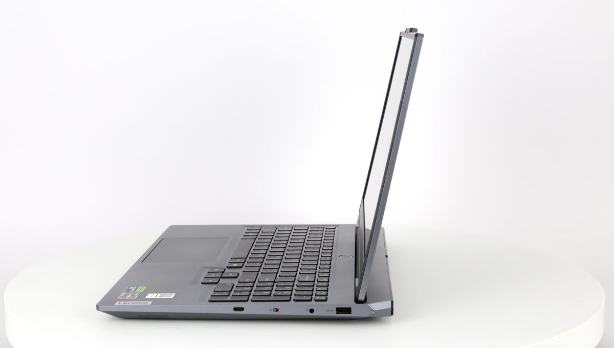 Lenovo LOQ 15ARP9 (83JC0012MH) - Tweedehands